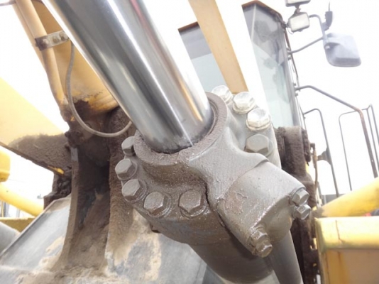 รถตักล้อยาง WA430-5 สภาพสวย อยู่ท่าเรือญี่ปุ่น  กำลังเข้ามาไทยเร็ว ๆ นี้ โทร.081-373-0559