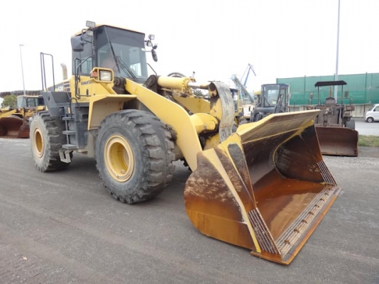 รถตักล้อยาง WA430-5 สภาพสวย อยู่ท่าเรือญี่ปุ่น  กำลังเข้ามาไทยเร็ว ๆ นี้ โทร.081-373-0559