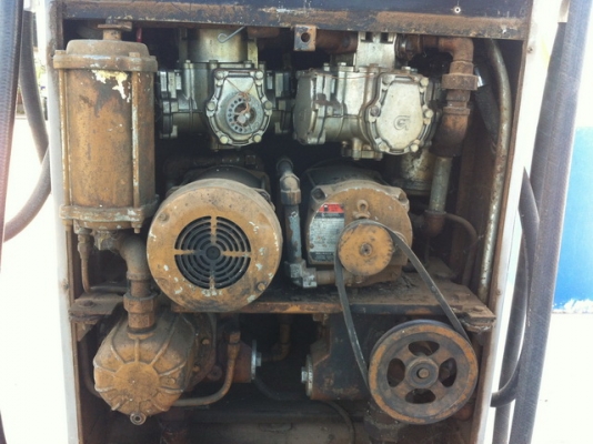 หัวจ่าย ถังน้ำมัน