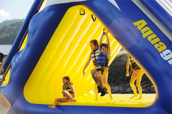 @@@!!!ขายเครื่องเล่นสุดยอด สไล้เดอร์ SUMMIT Aquaglide จากอเมริกา!!!@@@