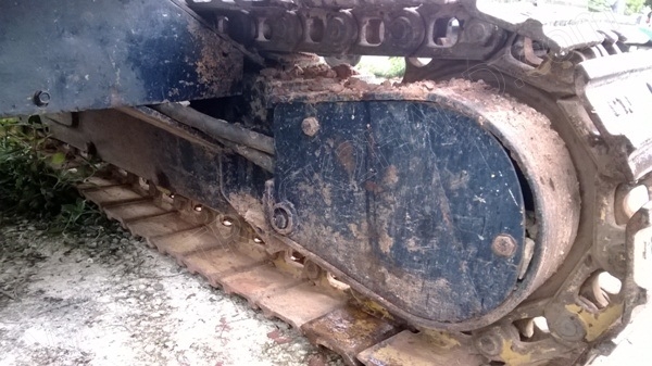 รถแบคโฮ ยี่ห้อ KOMATSU PC28UU