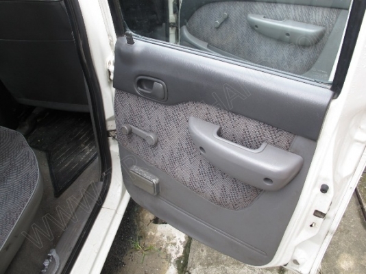 รถกระบะ 4 ประตู   ยี่ห้อ FORD