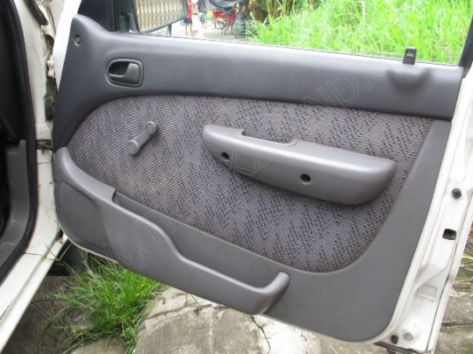 รถกระบะ 4 ประตู   ยี่ห้อ FORD