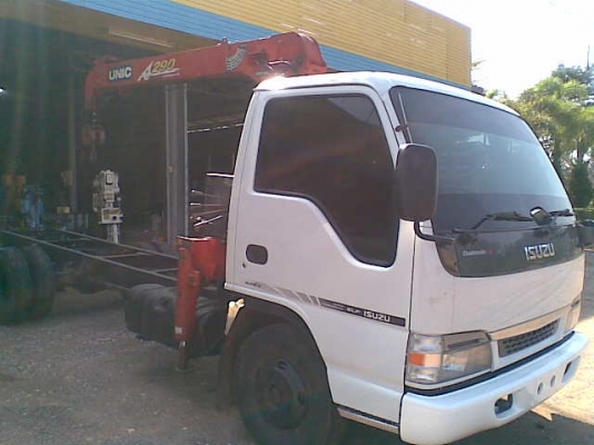 ขายรถบรรทุก6ล้ออีซุซุ NPR 140 แรง ติดเครนยูนิค 2.9ตัน4ปลอก