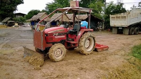 รถไถ ยี่ห้อ NAKANO รุ่น NT350