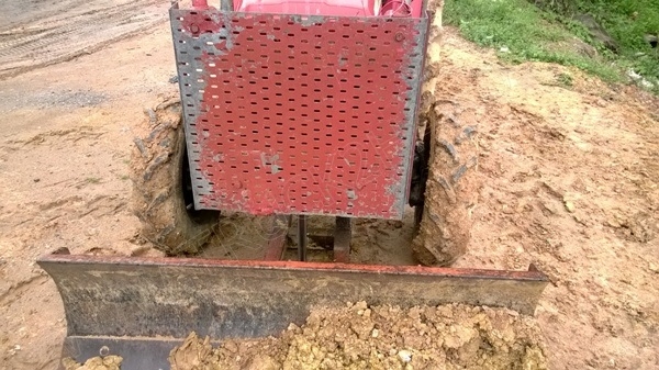 รถไถ ยี่ห้อ NAKANO รุ่น NT350