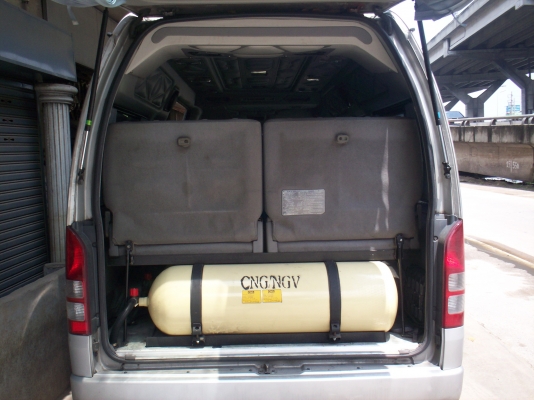 รถตู้โตโยต้าคอมมูเตอร์ ปี2007สีบรอนเงิน แต่งVIP ก๊าซNGV100ลิตร 2ถัง ย้ายแอร์ไมโครบัสด้านท้าย เพิ่มแผงแอร์+พัดลมใต้ท้องรถ จอทีวีหน้า-หลัง พร้อมสายHDMI ต่อกับโน๊ตบุ๊คเล่นคาราโอเกะหรือเปิดหนังจากโน๊ตบุ๊คได้ครับ มีหม้อแปลงไฟบ้านพร้อมครับ ประตูดูดไฟฟ้า เ รถตู้โตโยต้าคอมมูเตอร์ ปี2007สีบรอนเงิน แต่งVIP ก๊าซNGV100ลิตร 2ถัง ย้ายแอร์ไมโครบัสด้านท้าย เพิ่มแผงแอร์+พัดลมใต้ท้องรถ จอทีวีหน้า-หลัง พร้อมสายHDMI ต่อกับโน๊ตบุ๊คเล่นคาราโอเกะหรือเปิดหนังจากโน๊ตบุ๊คได้ครับ มีหม้อแปลงไฟบ้านพร้อมครับ ประตูดูดไฟฟ้า เ