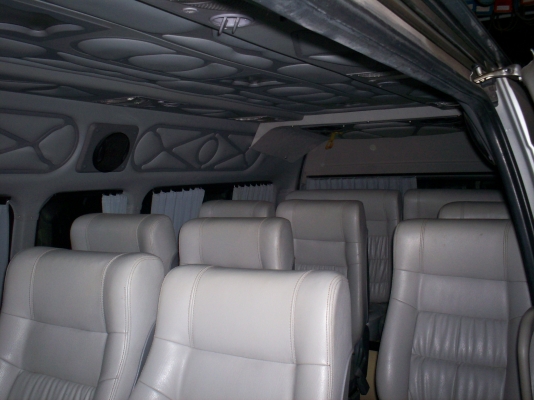 รถตู้โตโยต้าคอมมูเตอร์ ปี2007สีบรอนเงิน แต่งVIP ก๊าซNGV100ลิตร 2ถัง ย้ายแอร์ไมโครบัสด้านท้าย เพิ่มแผงแอร์+พัดลมใต้ท้องรถ จอทีวีหน้า-หลัง พร้อมสายHDMI ต่อกับโน๊ตบุ๊คเล่นคาราโอเกะหรือเปิดหนังจากโน๊ตบุ๊คได้ครับ มีหม้อแปลงไฟบ้านพร้อมครับ ประตูดูดไฟฟ้า เ รถตู้โตโยต้าคอมมูเตอร์ ปี2007สีบรอนเงิน แต่งVIP ก๊าซNGV100ลิตร 2ถัง ย้ายแอร์ไมโครบัสด้านท้าย เพิ่มแผงแอร์+พัดลมใต้ท้องรถ จอทีวีหน้า-หลัง พร้อมสายHDMI ต่อกับโน๊ตบุ๊คเล่นคาราโอเกะหรือเปิดหนังจากโน๊ตบุ๊คได้ครับ มีหม้อแปลงไฟบ้านพร้อมครับ ประตูดูดไฟฟ้า เ