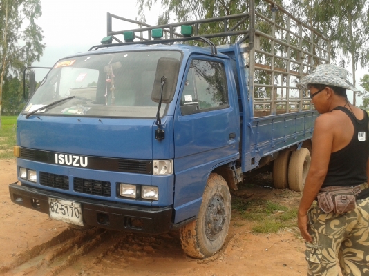 isuzu 115 รถห้างแท้ เฟืองท้ายFหน้าหลัง