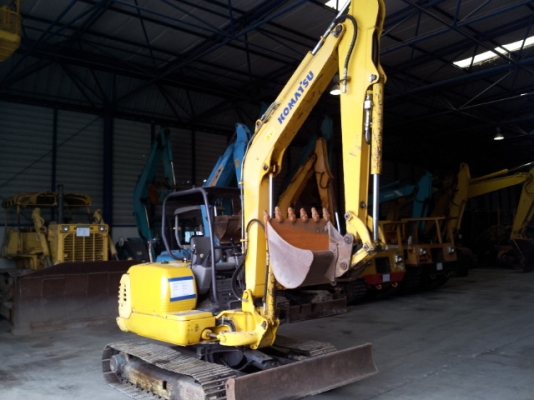 Komatsu PC45R-8 นำเข้าจากยุโรป สภาพสวยมาก แทร็คเหล็ก ปั้มนิ้ว