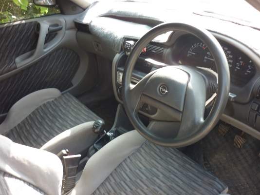 ขาย เก๋งโอเปิ้ล ขาย เก๋งโอเปิ้ล