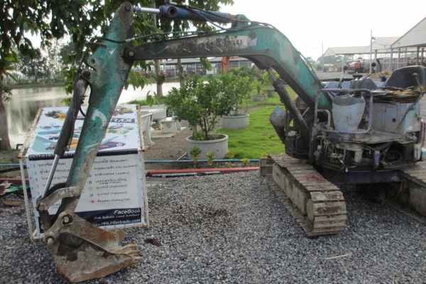 มี VDO 90,000 Komatsu PC 28UU เก่าไทย ราคานี้หาที่ไหนไม่ได้อีกแล้ว มี VDO 90,000 Komatsu PC 28UU เก่าไทย ราคานี้หาที่ไหนไม่ได้อีกแล้ว