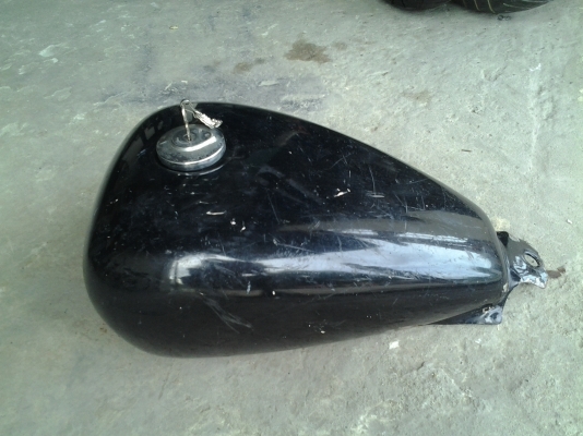 ขายถัง steed ไม่รั่ว กุญแจเปิดได้ ขาย1,000บาท ติดต่อ 084-6778347