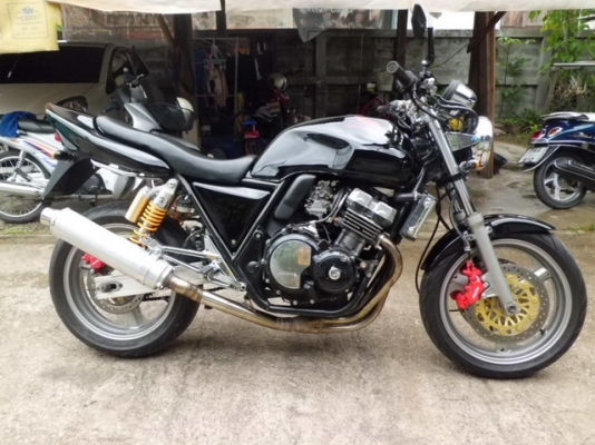 ขาย cb400 ปี่ 93 เสีย สพม แล้วสภาพพร้อมขับ