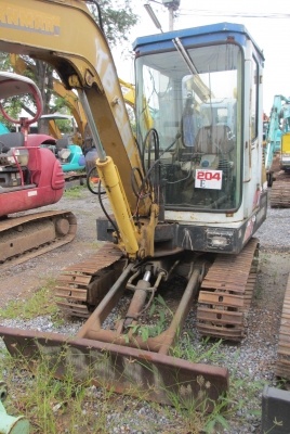รถขุด YANMAR YB351 เก่านอก มีเก๋ง+ใบมีด