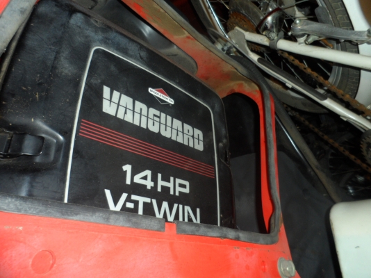 รถตัดหญ้า รถตัดหญ้า