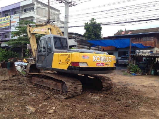 ขายรถ KOBELCO Sk200 มีทะเบียน ไฟฟ้าครบ