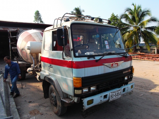 ขายด่วนรถ6ล้อโม้ปูน3Q.5โม้ตรงตายาบ้า