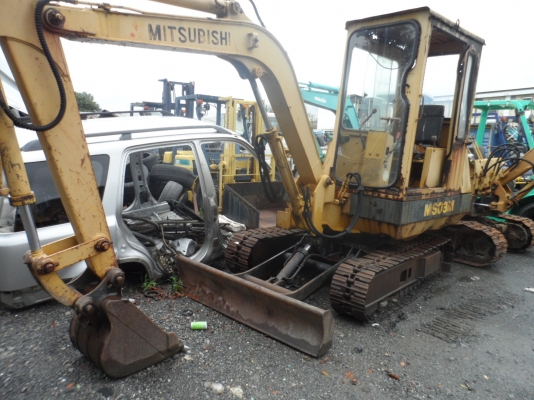 MITSUBISHI MITSUBISHI