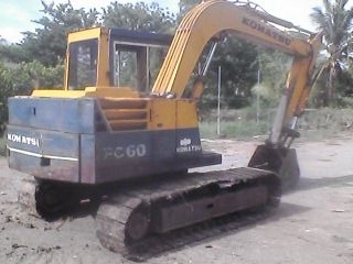 ขาย KOMATSU PC60-3 รถสวยพร้อมใช้งาน ใส่ปั้มเหล็ก NABCO แรงไม่ตกทำงานได้ดีเยี่ยม  ราคาต่อรองได้