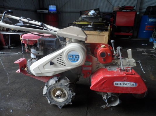 รถไถเดินตาม   ปั้มฉีดยา