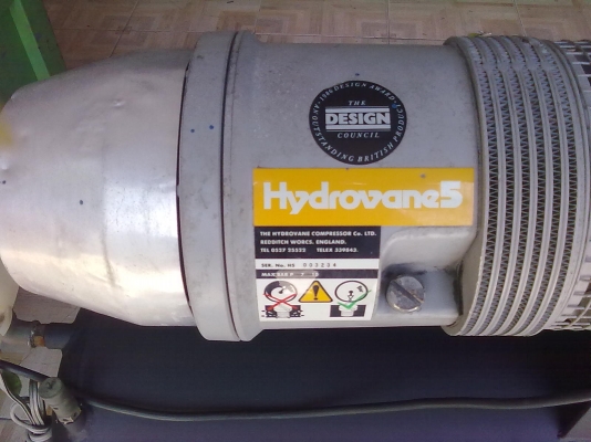 ปั๊มลม Hydrovane5 1.5 Hp ของประเทศอังกฤษ (เสียงเงียบ ไม่รั่ว ไม่ซึม) ปั๊มลม Hydrovane5 1.5 Hp ของประเทศอังกฤษ (เสียงเงียบ ไม่รั่ว ไม่ซึม)