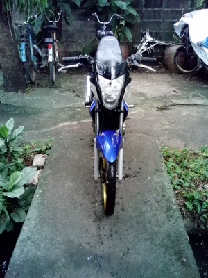 ขายโชนิกตัวไมล์ขาวสตราท์มือแปลงเป็นตัวใหม่