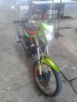 ขายหรือแลก drem คุรุ wave125 (แต่งนะคับ)