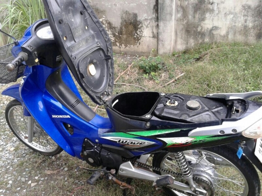 Honda Wave 125S U-Box สีน้ำเงินดำเดิมๆพร้อมใช้ Honda Wave 125S U-Box สีน้ำเงินดำเดิมๆพร้อมใช้