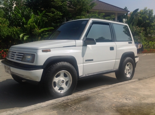 Suzuki vitara 3doos