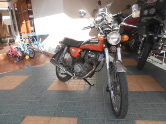 จัดไปครับ สุดๆกันไปเลยครับ     ขาย  cg125  ทะเบียนเต็มพร้อมโอน