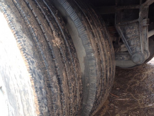 รถฮีโน่ 10 ล้อ พื้นเรียบ FM3M 240 แรงม้า ( ขายแม่ลูก )  สนใจติดต่อ 081 - 6079515