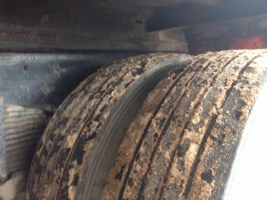 รถฮีโน่ 10 ล้อ พื้นเรียบ FM3M 240 แรงม้า ( ขายแม่ลูก )  สนใจติดต่อ 081 - 6079515