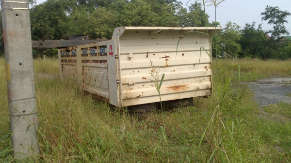 ต้องการขายกระบะดั๊มสามมิตร ครบชุด