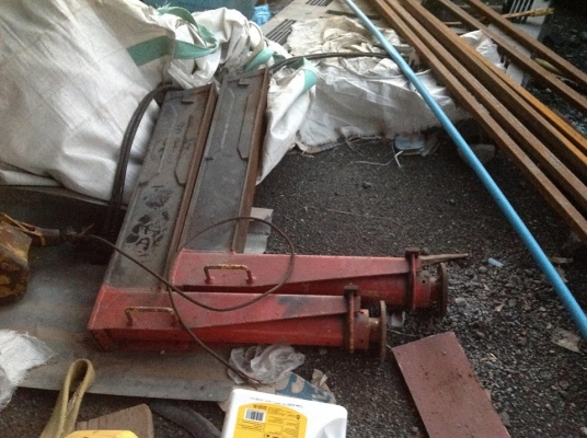 ขาย ชุดเครน UNIC พร้อมเอาไปติดตั้ง 2.5 ตัน ขาย ชุดเครน UNIC พร้อมเอาไปติดตั้ง 2.5 ตัน