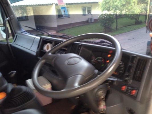 รถอีซูซุ 10 ล้อดั้ม FVZ 300 แรงม้า  ปี 52  สนใจติดต่อ 081 - 6079515