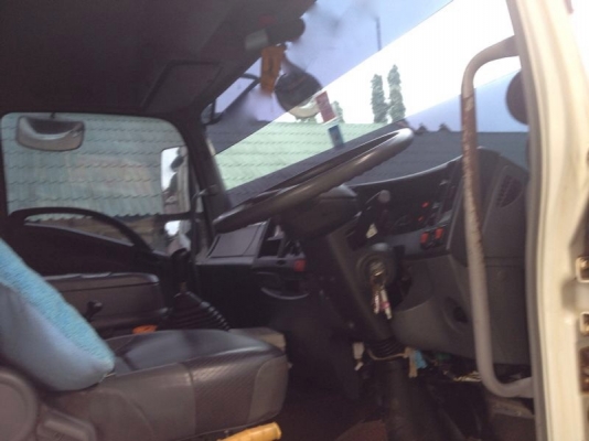 รถอีซูซุ 10 ล้อดั้ม FVZ 300 แรงม้า  ปี 52  สนใจติดต่อ 081 - 6079515