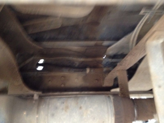 รถอีซูซุ 10 ล้อดั้ม FVZ 300 แรงม้า  ปี 52  สนใจติดต่อ 081 - 6079515