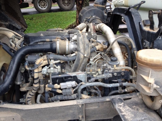 รถอีซูซุ 10 ล้อดั้ม FVZ 300 แรงม้า  ปี 52  สนใจติดต่อ 081 - 6079515