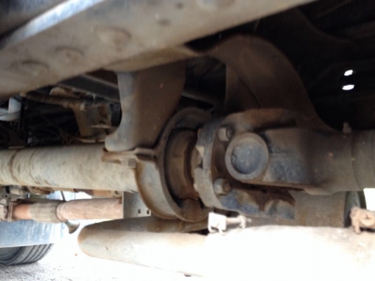 รถอีซูซุ 10 ล้อดั้ม FVZ 300 แรงม้า  ปี 52  สนใจติดต่อ 081 - 6079515