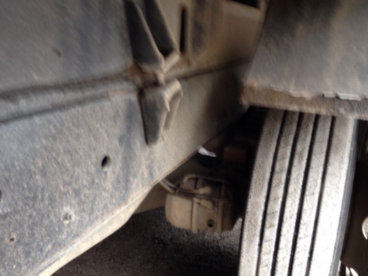 รถอีซูซุ 10 ล้อดั้ม FVZ 300 แรงม้า  ปี 52  สนใจติดต่อ 081 - 6079515