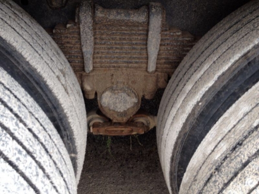 รถอีซูซุ 10 ล้อดั้ม FVZ 300 แรงม้า  ปี 52  สนใจติดต่อ 081 - 6079515