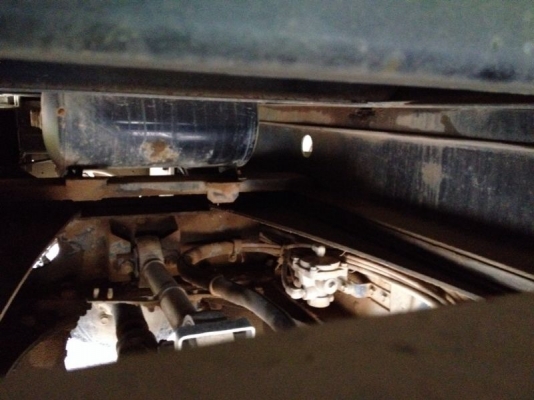 รถอีซูซุ 10 ล้อดั้ม FVZ 300 แรงม้า  ปี 52  สนใจติดต่อ 081 - 6079515