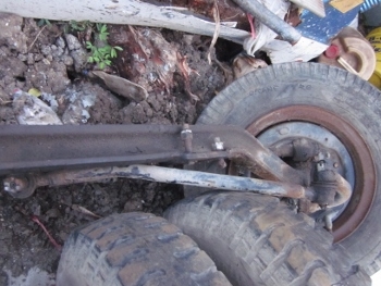 ขาย-เพลา หน้า-หลัง สำหรับรถ 6 ล้อ HINO: KM พร้อมกระทะ และยาง กว้าง 2.5 ม. ขาย-เพลา หน้า-หลัง สำหรับรถ 6 ล้อ HINO: KM พร้อมกระทะ และยาง กว้าง 2.5 ม.