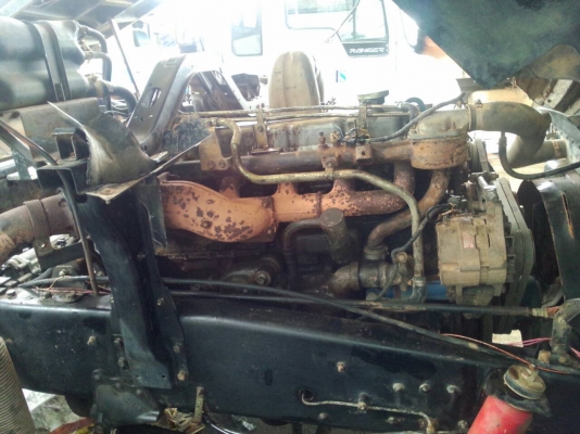ขายรถ 10 ล้อดัมพ์ NISSAN UD 230 แรงม้า คัสซี CWM430M-01962 ราคา 850000