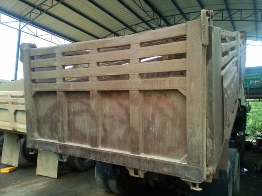ขายรถ 10 ล้อดัมพ์ NISSAN UD 230 แรงม้า คัสซี CWM430M-01962 ราคา 850000