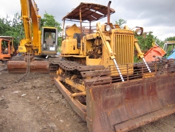 ขาย- แทรกเตอร์ ดันดิน KOMATSU: D30P-15 เครื่องยนต์ 4 สูบ ตีนเป็ด แทรคเหล็ก สามเหลี่ยม พร้อมใช้งาน ขาย- แทรกเตอร์ ดันดิน KOMATSU: D30P-15 เครื่องยนต์ 4 สูบ ตีนเป็ด แทรคเหล็ก สามเหลี่ยม พร้อมใช้งาน