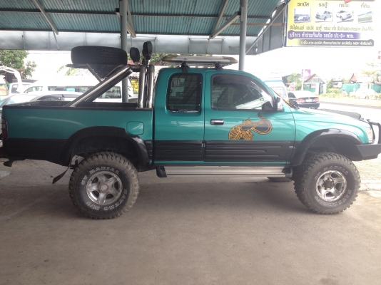 ขาย TOYOTA HILUX TIGER EXTRACAB SR5 3.0 turbo MT 4WD ปี1999