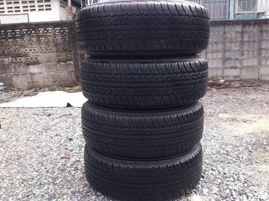 ขายแม็กฟอร์ดพร้อมยาง265/65R17  ขายทั้งชุด12500