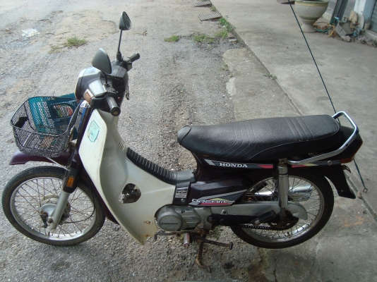 Wave 100 ,C700,C95,Dream คุรุส